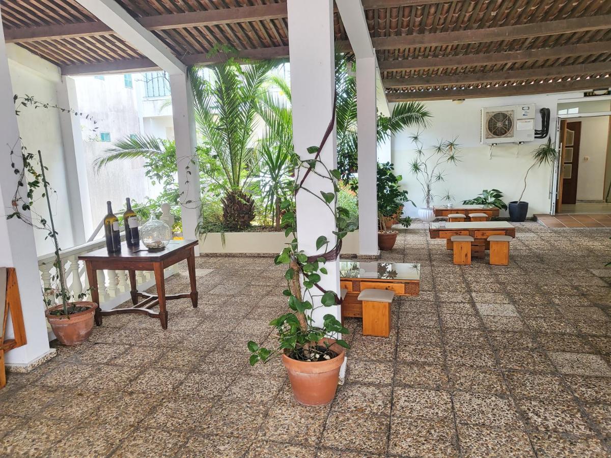 Hotel Villa Juanita O Grove Exterior foto